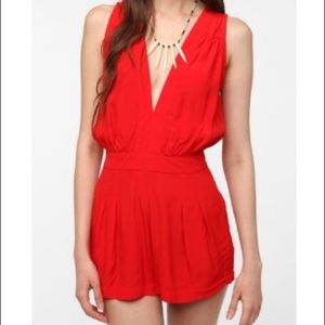NWOT V-Neck Red Romper with Pockets sz M